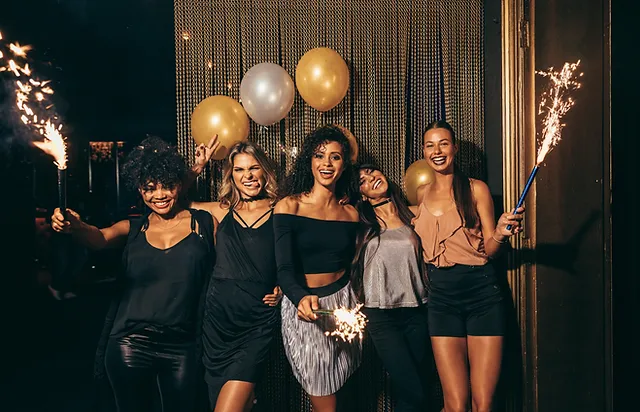 Photo Booth Rental to Elevate Your Party
