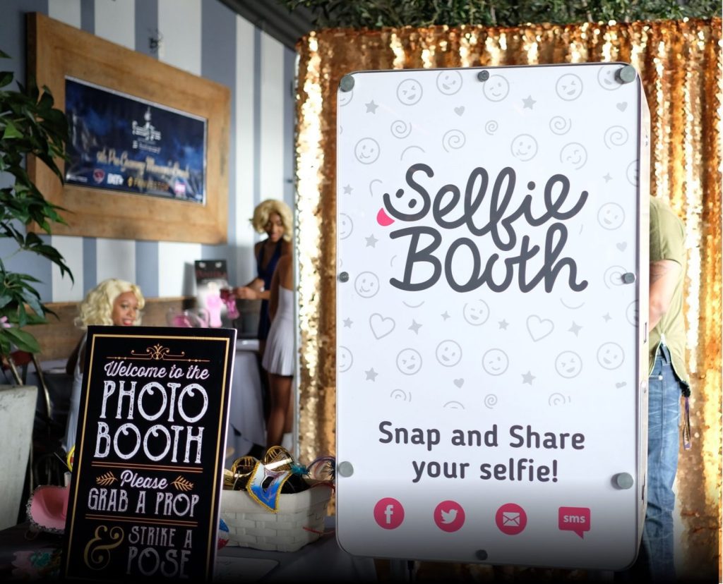 Why Are Selfie Station Photo Booth Rentals the Ideal Addition to Any Party